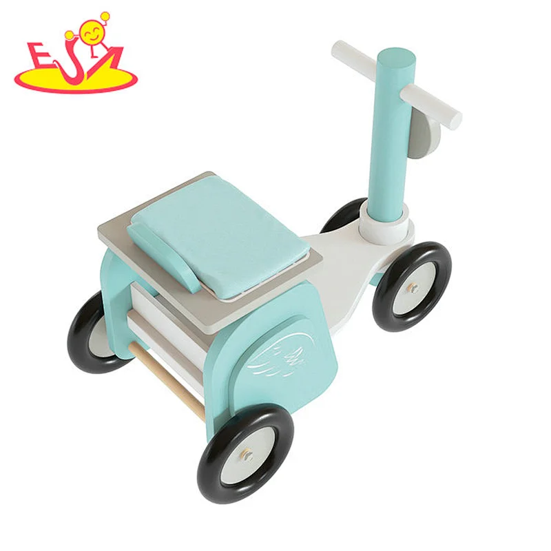 High Quality 3 Wheels Balance Bike Mini Wooden Push Scooter For Kids W16B017