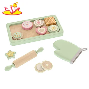 New Design Kitchen Pretend Play Wooden Biscuit Baking Set Toy For Kids W10B461