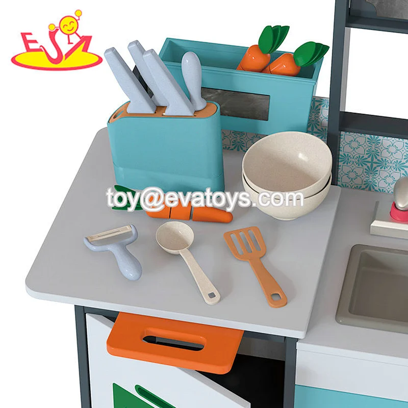 Hot Selling Kids Pretend Role Play Wooden Kitchen Toy With Accessories W10C764