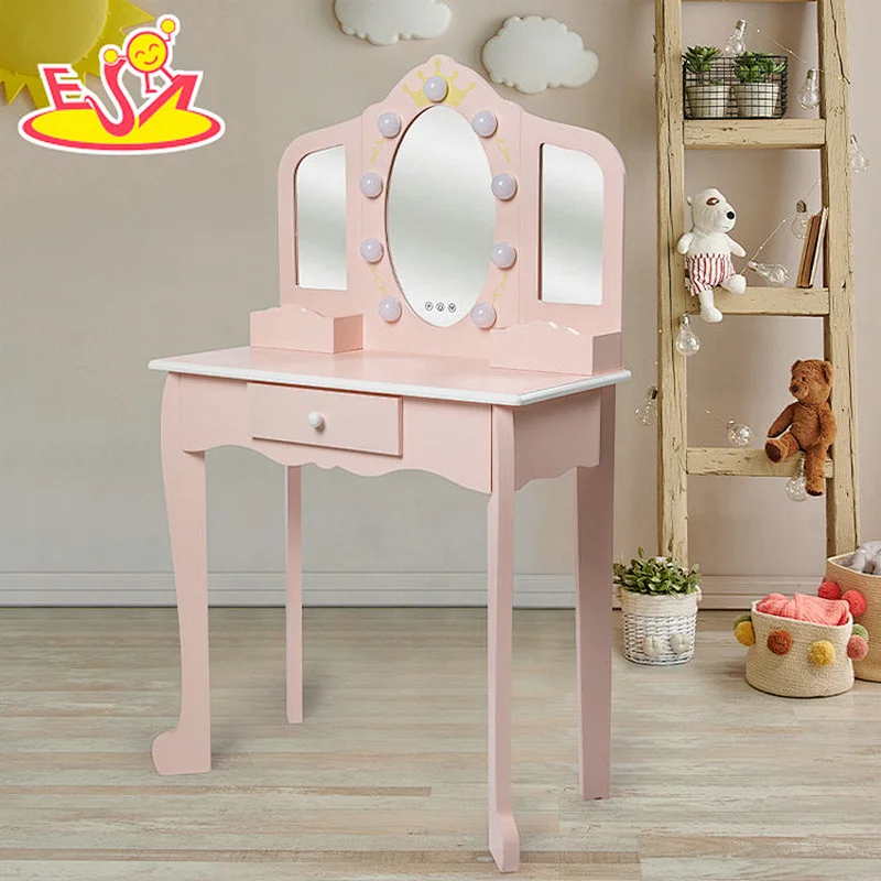 Neues Design Macaron niedliches hölzernes Spielküchenspielzeug für Kinder W10C582