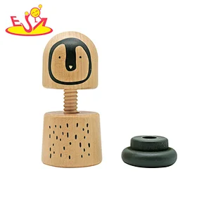 Neues Design Macaron niedliches hölzernes Spielküchenspielzeug für Kinder W10C582