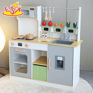 تصميم جديد معكرون لعبة مطبخ خشبية لطيفة للأطفال W10C582