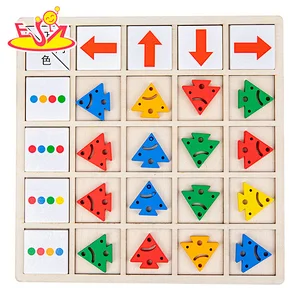 Neues Design Macaron niedliches hölzernes Spielküchenspielzeug für Kinder W10C582
