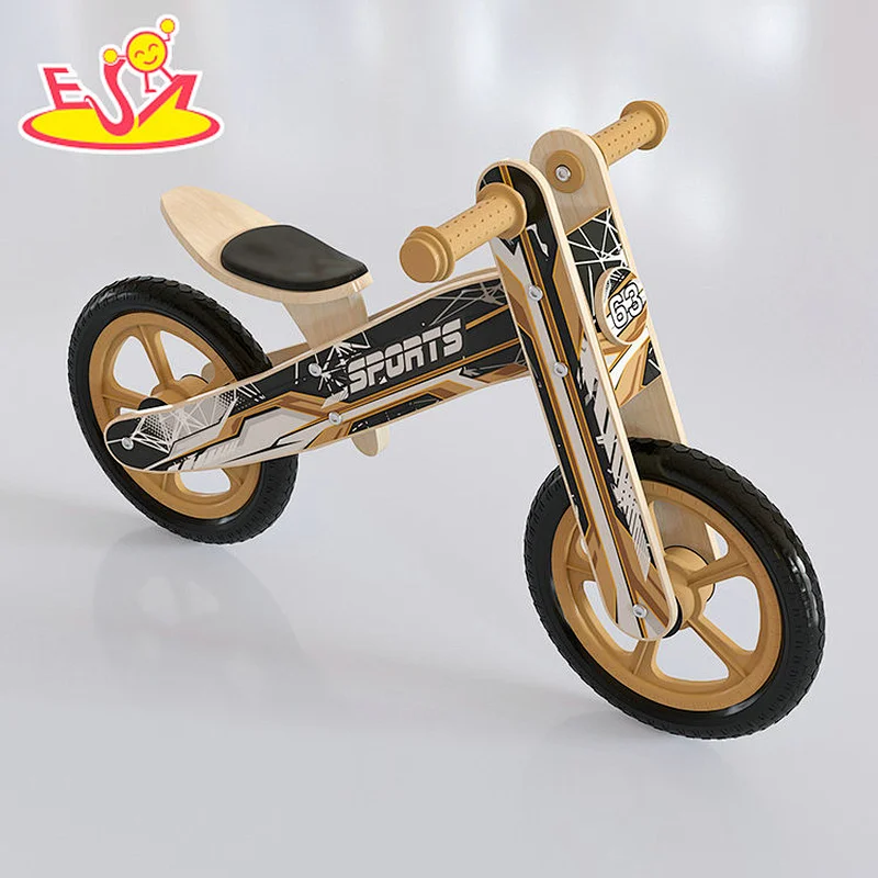 تصميم جديد معكرون لعبة مطبخ خشبية لطيفة للأطفال W10C582