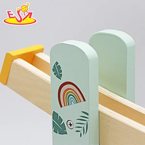 Neues Design Macaron niedliches hölzernes Spielküchenspielzeug für Kinder W10C582
