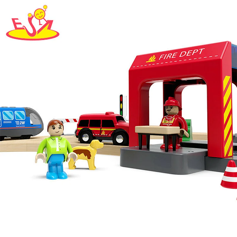 70 Pcs Track Set Educational Assembly Wooden Train Railway Toy For Kids W04C240