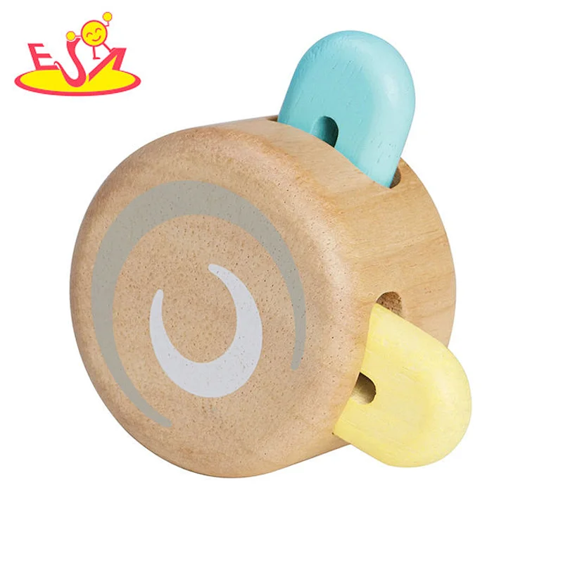 High Quality Educational Crawling Training Wooden Roller Toy For Baby W07K024