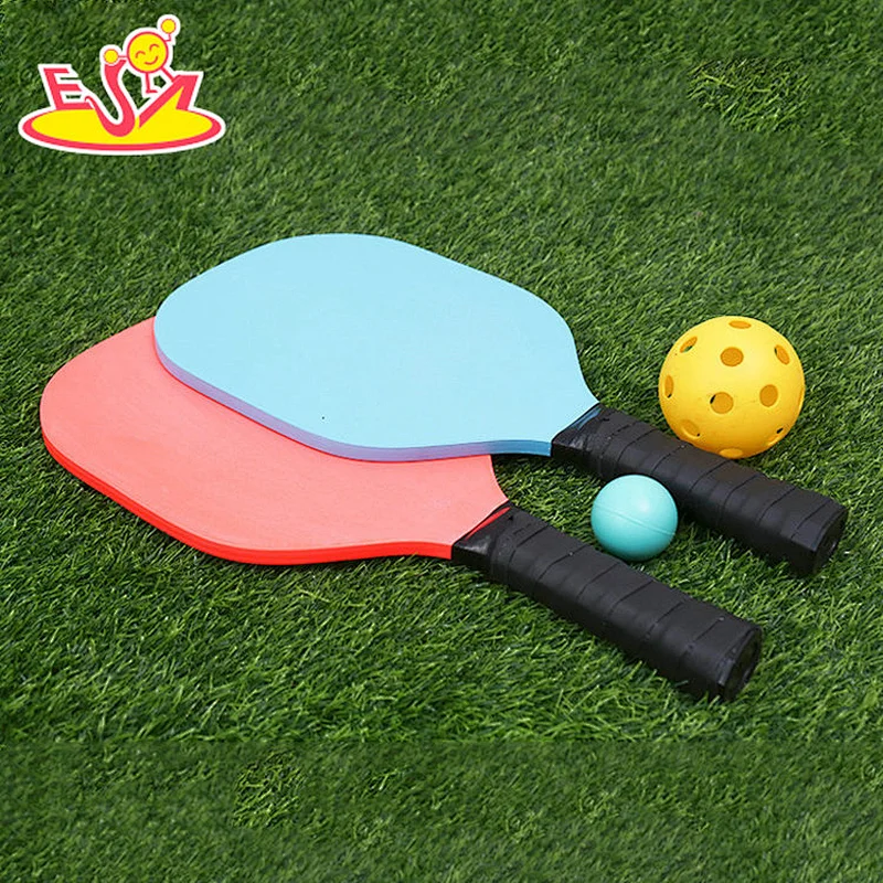 Hot Selling Outdoor Sports Game Wooden Pickleball Paddle With Customize W01C002
