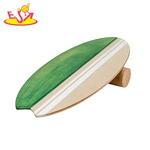 Neues Design Macaron niedliches hölzernes Spielküchenspielzeug für Kinder W10C582