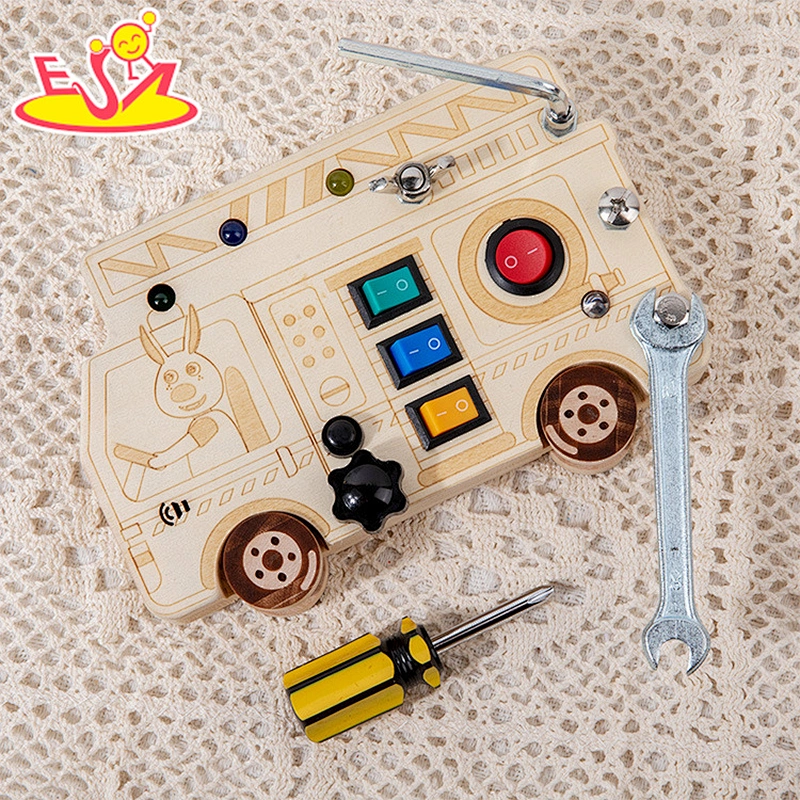 New Design Cartoon Truck Wooden LED Busy Board Kids Assembly Screwing Toy W12D460
