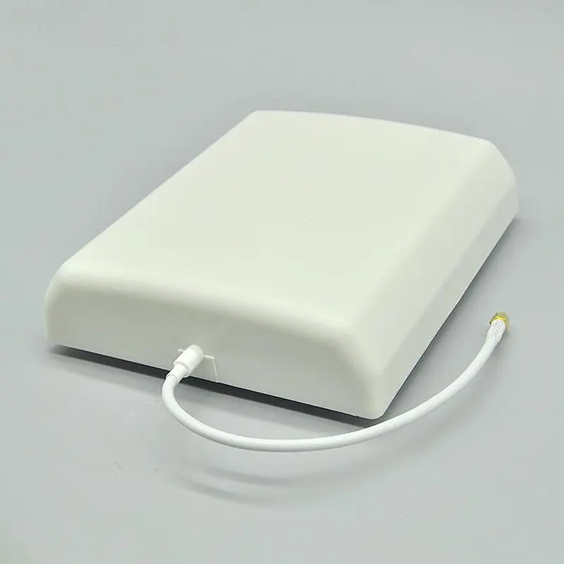 698-960/1710-2700 MHz 10dBi  panel Antenna Waterproof Building Pole Mount Panel antenna