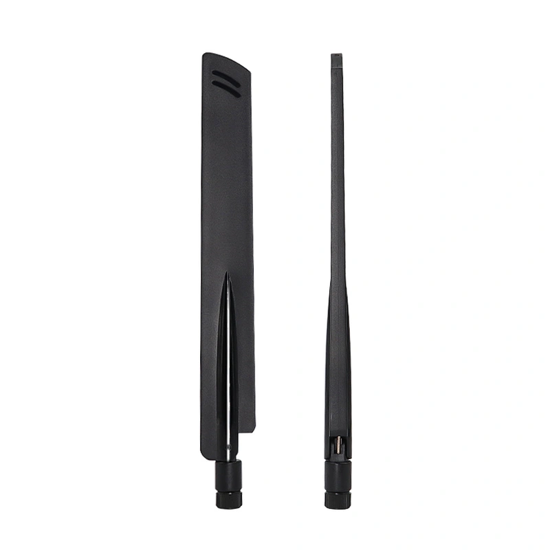 Screwing Mount 7dBi 4G 5G Rubber Terminal Antenna With SMA Connector