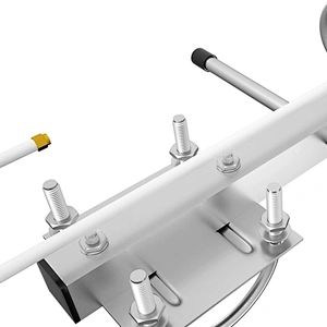 Outdoor AM FM 806-960MHz Yagi Antenna for Mobile Internet Ttansmitters and receivers