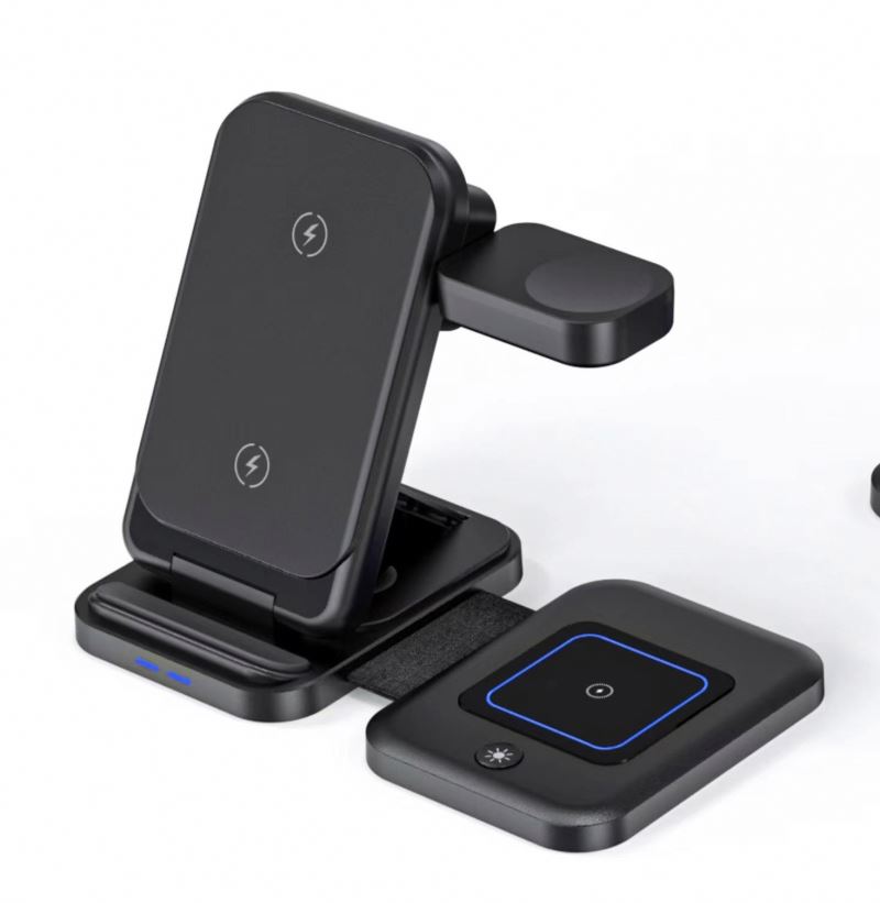 Trending Wireless Magnetic 3 In 1 Foldable Wireless Charger