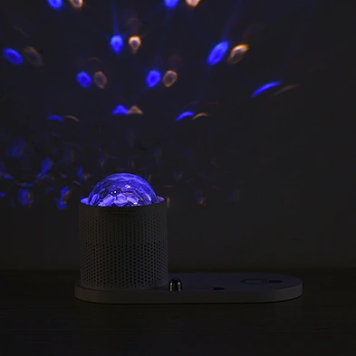 Hot Selling 10W With Star Projector New Products Quick 3 In 1 Desktop Cute 15W Fast Led Lamp Multifunction Wireless Charger