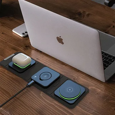 Custom 3-in-1 Qi Wireless Charger 15W Fast Charging Multifunction PU Leather Charger Supports Wireless Charging Smart Watches