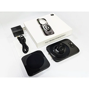 2024 new high quality wireless charger For 3 In 1 Magnetic 15W Max Fast Charging Wireless Charger Pad Stand with removable