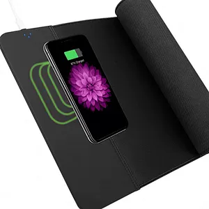 Custom Personalized Logo Printed Giant Waterproof Mousepad 15W Fast Qi RGB Gaming Mouse Pad With Wireless Charger