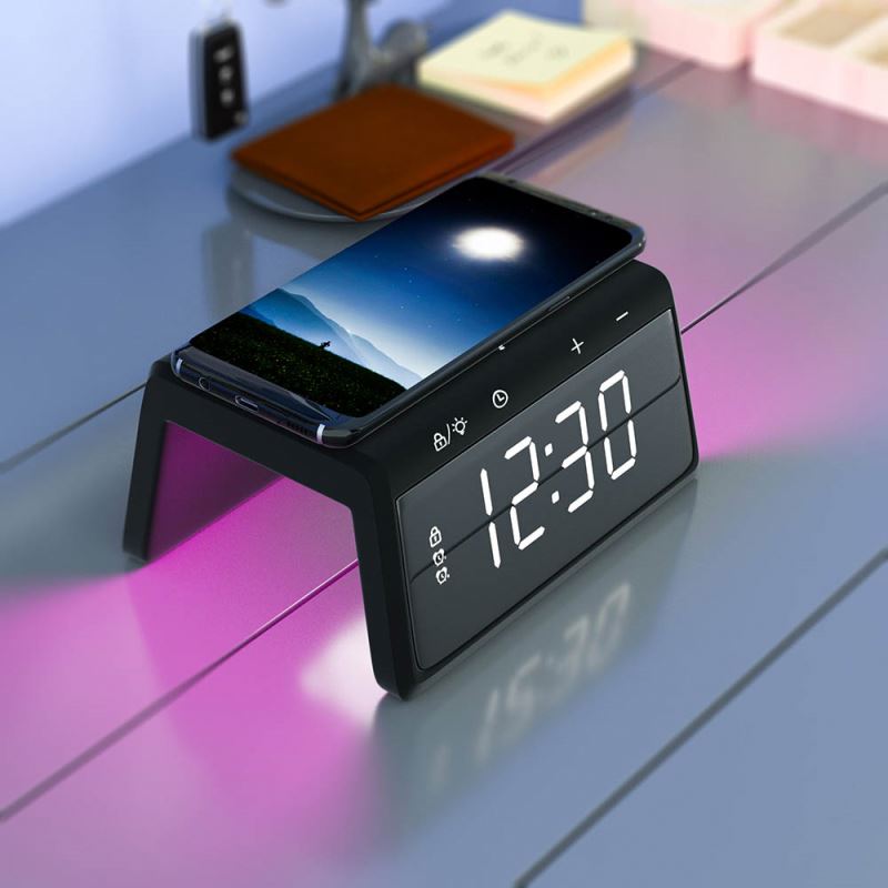 3 in 1 LED Digital Alarm Clock Fast qi Wireless Charger Best Wholesale Charger Phone Chargers Table Lamp