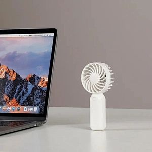 Summer Small Fan Electric Portable Lithium Battery Operated White Rechargeable Mini USB hand held fan
