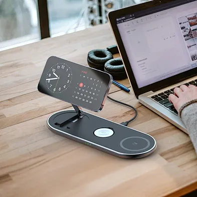 2024 Latest Design QI2 3 in 1 Foldable Magnetic Wireless Charger Stand for phonemultifunction fast charger