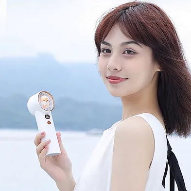 Handheld Cute small Electric Hand Battery Charging Usb Rechargeable Desktop Cooling Portable Travel Silent Wholesale Mini Fans