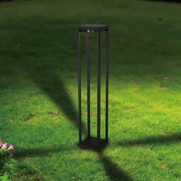 LED Solar Garden Light with Sensor
