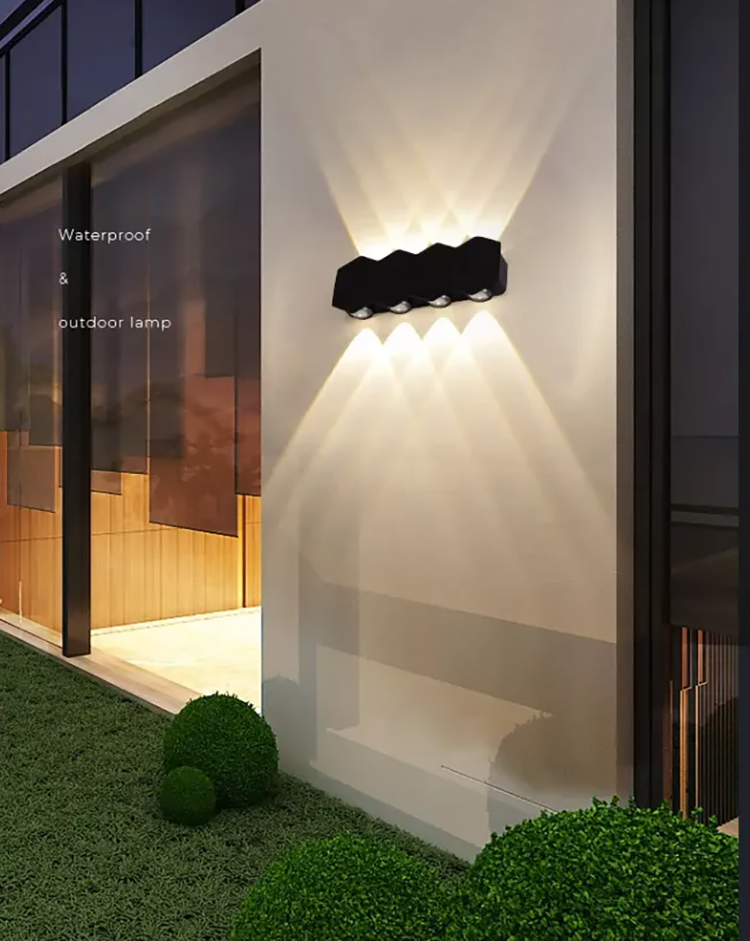 Modern IP65 Waterproof LED Outdoor Wall Light