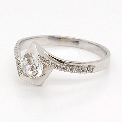 Simple design silver aaa cz moissanite ring