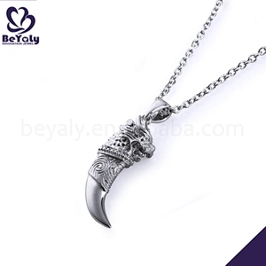 Neo-Gothic Style Silver Embossment Lion Engraved Tooth Shape Necklace
