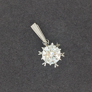 Small Cute Unisex Hand Made Silver Snow Flake Single Zircon Charm Pendant