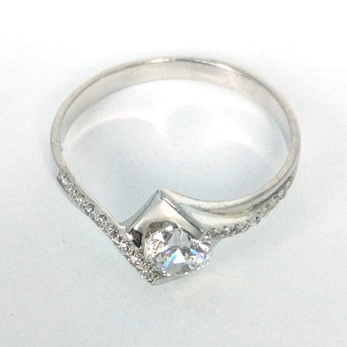 Simple design silver aaa cz moissanite ring