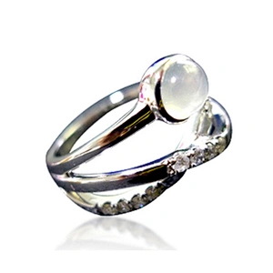 Twine Stylish Women Vogue Cz Set Sterling Silver 925 Wire Ring