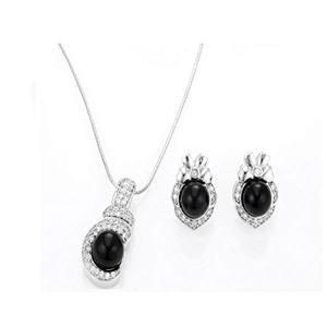 Round black stone costume jewellery from dubai