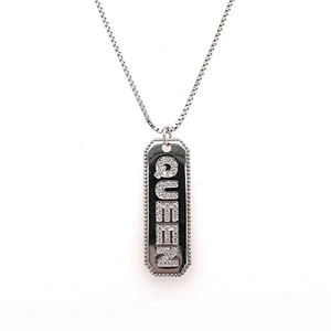 New Fashion Cz Filled Queen Design Nameplate 925 Silver Alphabet Necklace