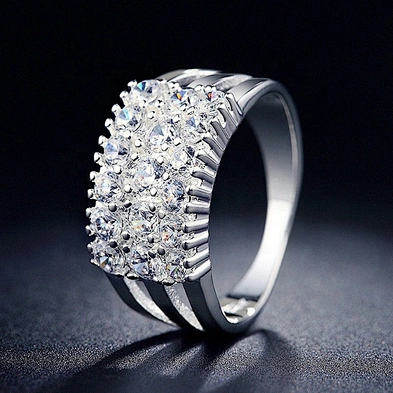 Cheap Multi Crystal Pave Setting Alloy Silver Couple Ring Set