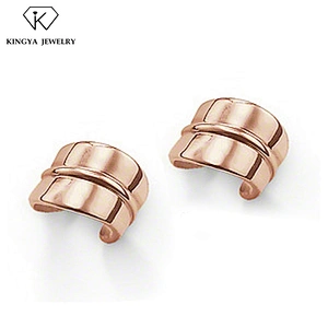 Model earring upper ear ring design for women