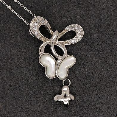 Wholesale Fashion Girls Three Lovely Butterflies Fly Design 925 Silver Charms