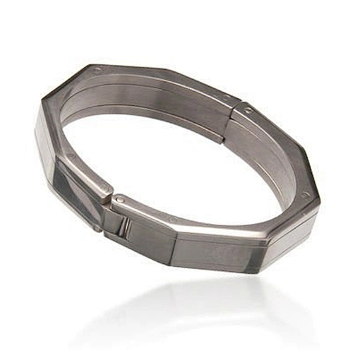 High end polygonal shape meander patterns platinum bangle