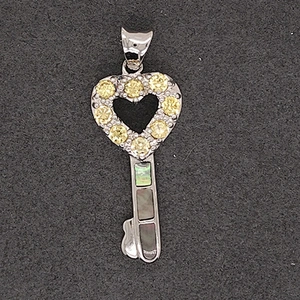 Delicate Hollow Design Cz Heart Design Shell Key Silver Custom Charm Pendant