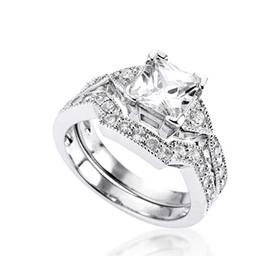 Brilliant female cubic zirconia engagement rings online