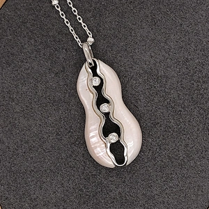 Refined Natural Pink Shell Silver Calabash Design Cheap Necklace Pendant