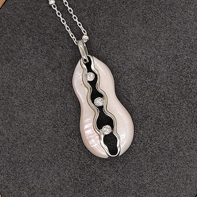 Refined Natural Pink Shell Silver Calabash Design Cheap Necklace Pendant
