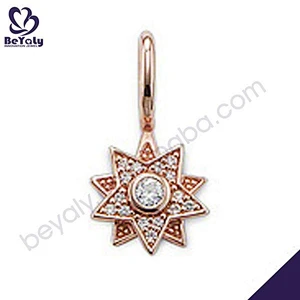 Artful brilliant sun shape wholesale jewellery 18k gold pendant