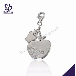 Good souvenir apple shape rhinestone pendant necklace