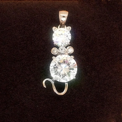 Good Costume Jewelry Silver Crystal Glass Prism Chandelier Cat Pendants