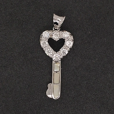 Hot Sale Cute Heart Shaped Love Clear Cz Key Shell 925 Silver Pendant