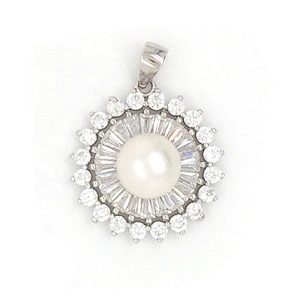 Beautiful 925 Silver Mother Of Pearl Moonlight Design Anniversary Pendant