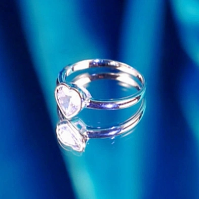 Fashion simple heart stone design plated white gold ring set