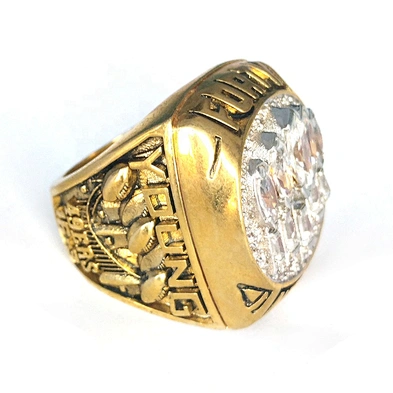 Fashion shiny multi stone new design gold finger ring
